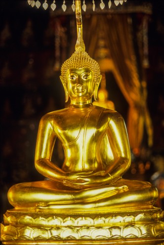 Buddhas with Attitude