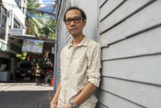 A Neighborhood Stroll with Thai Film Critic Kong Rithdee