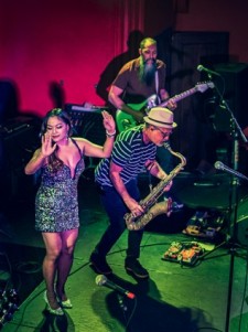 Electric Ghosts and Surf Psych: Dengue Fever Returns to Phnom Penh